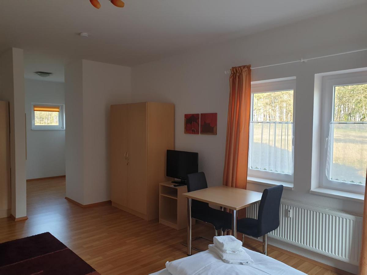 Bernsteinsee Ferienwohnungen Und Apartments Sassenburg Екстер'єр фото